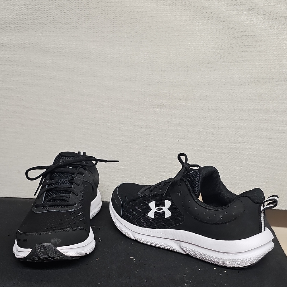 UNDER ARMOUR CHARGED 10 MENS SNEAKERS BFPM-12-154